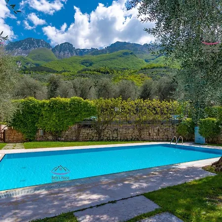 Daire Garden Beth's House *