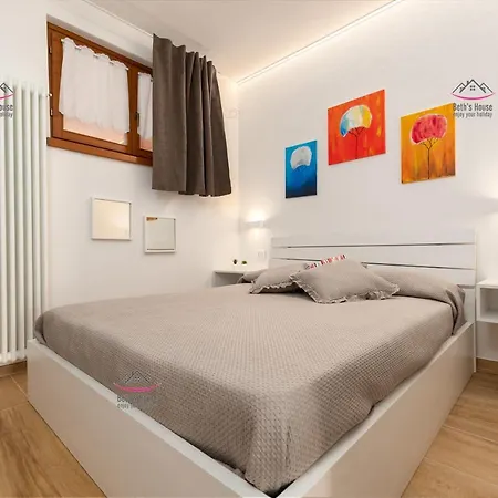 Garden Beth's House Apartment Brenzone sul Garda