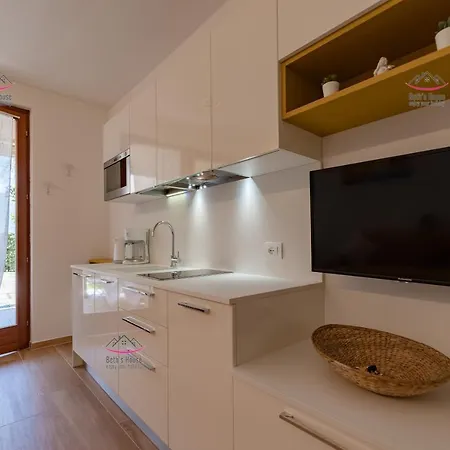 Garden Beth's House Apartment Brenzone sul Garda