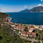 Garden Beth's House Daire Brenzone sul Garda